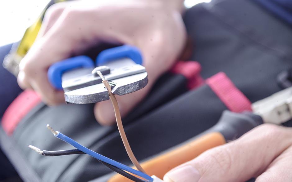  dépannage électricien Issou